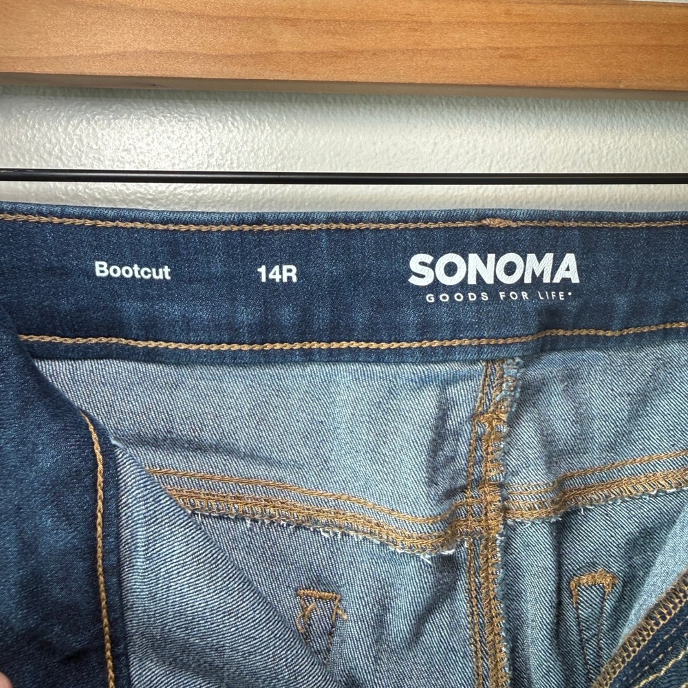 Sonoma Women's Bootcut Jeans Dark Wash Denim Stretch Size 14 Regular - Picture 3 of 6